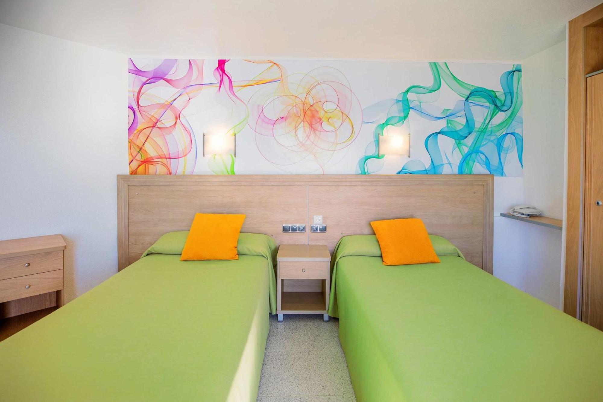 Hotel Servigroup Papa Luna Peniscola Room photo