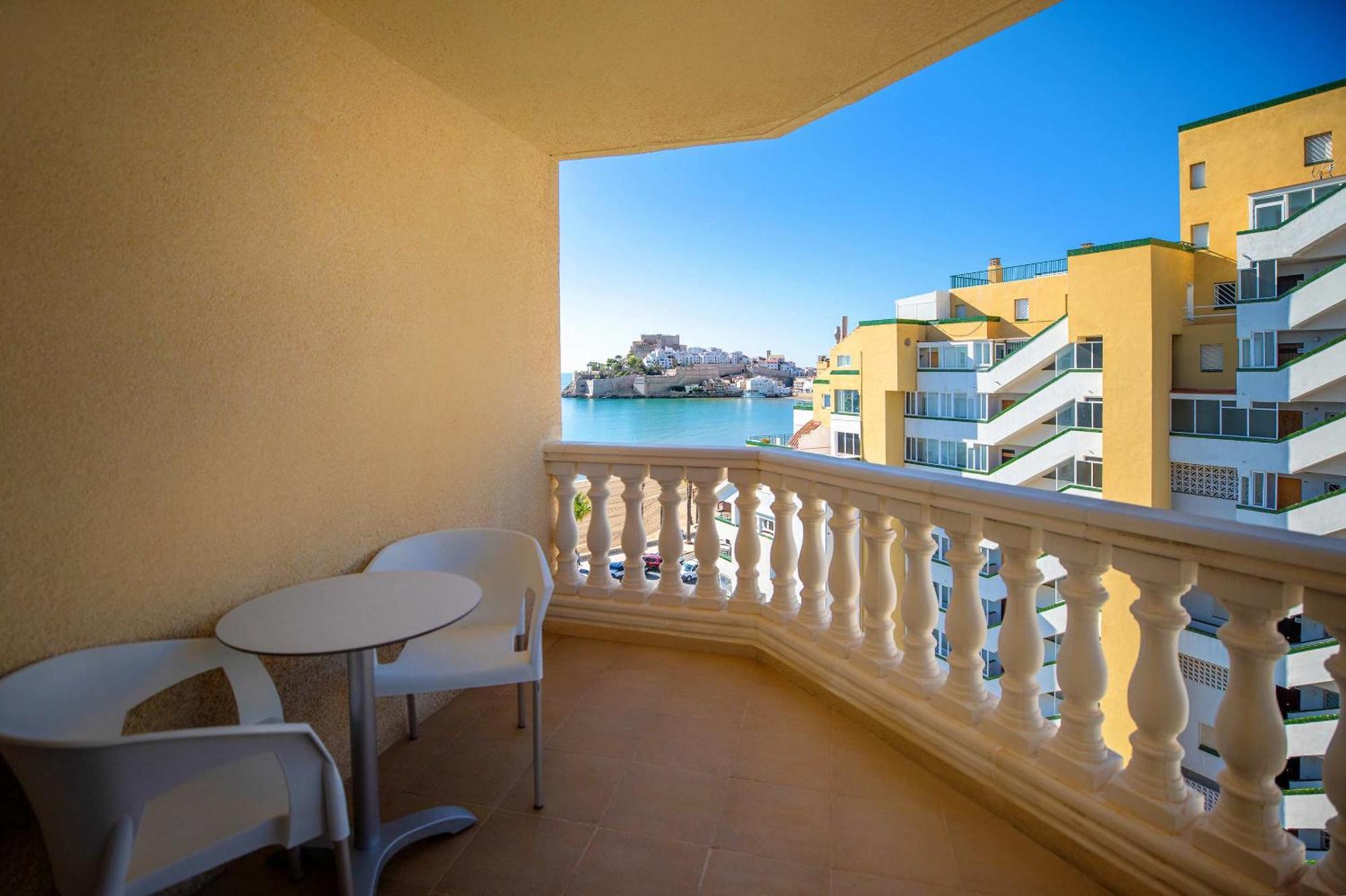 Hotel Servigroup Papa Luna Peniscola Room photo