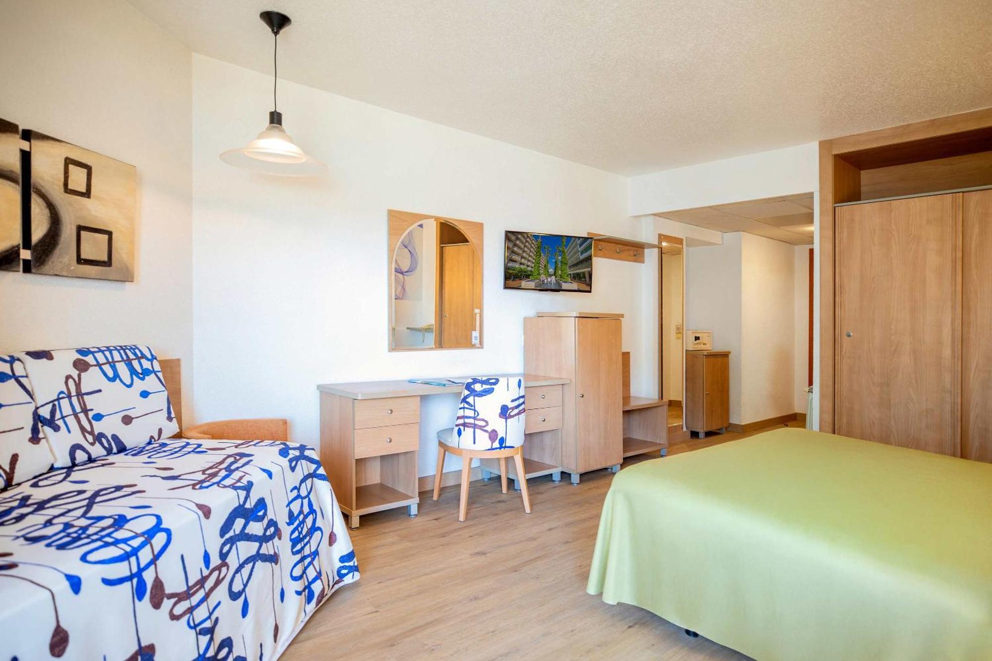 Hotel Servigroup Papa Luna Peniscola Room photo